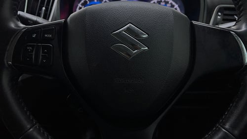 Used 2020 Maruti Suzuki Baleno Alpha Petrol Manual top_features Airbags