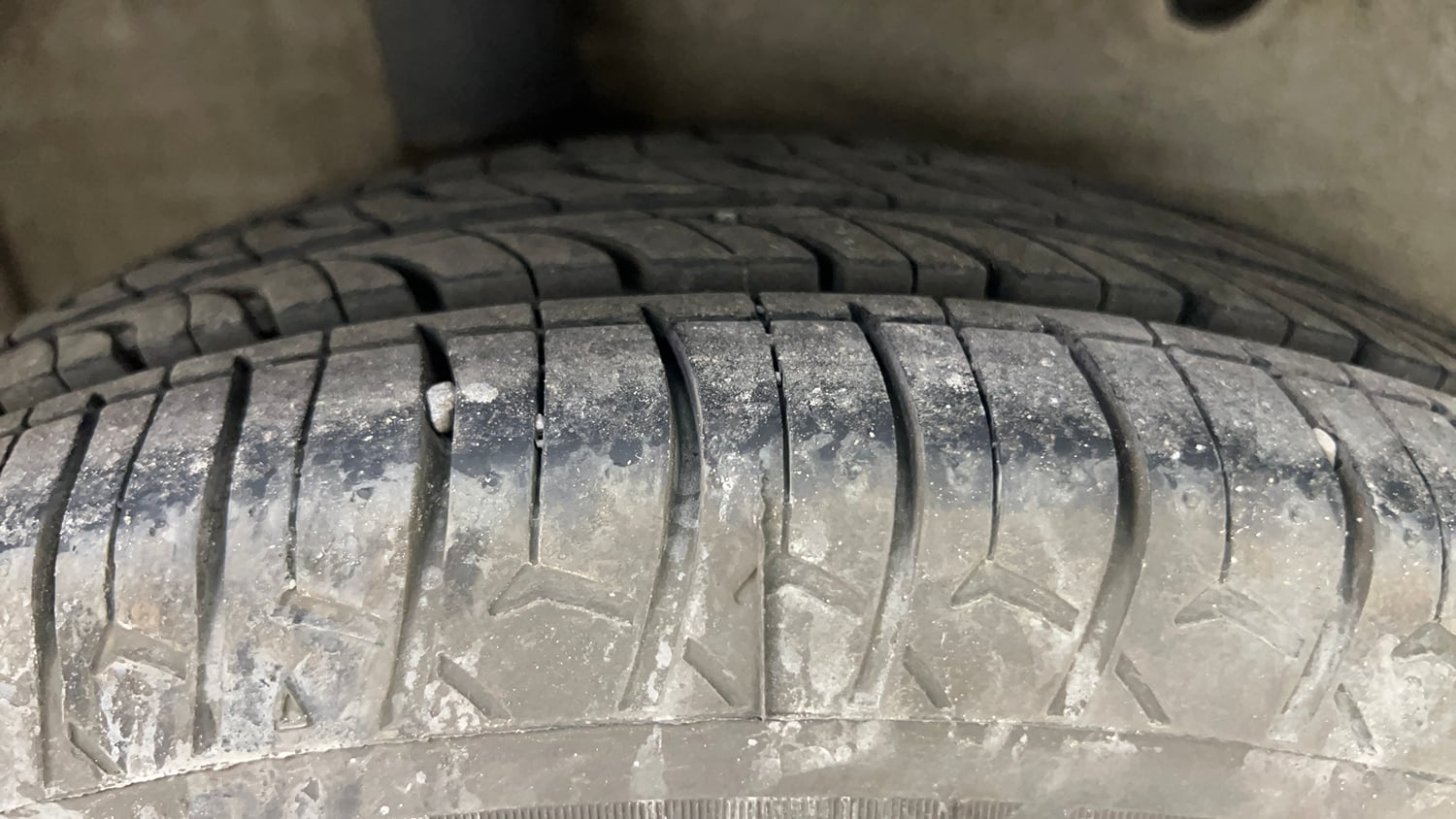 Used 2018 Maruti Suzuki Celerio ZXi AMT Petrol Automatic tyres RIGHT REAR TYRE TREAD VIEW