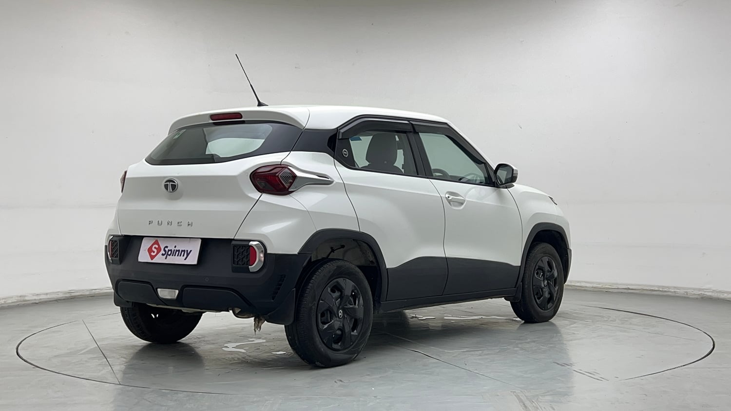 Used 2024 Tata Punch Adventure AMT Petrol Automatic exterior RIGHT REAR CORNER VIEW