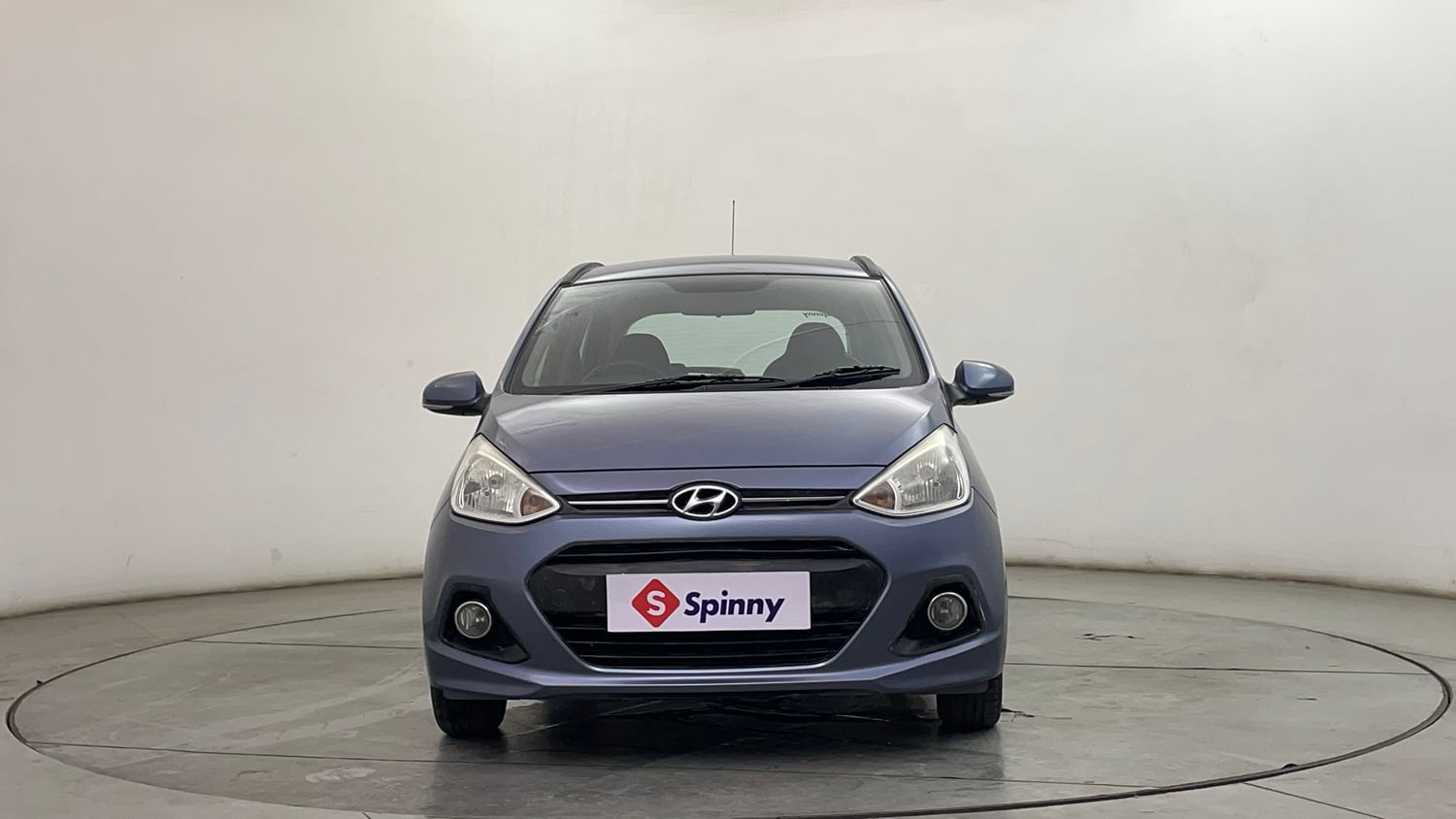 Used 2016 Hyundai Grand i10 Asta 1.2 Kappa VTVT Petrol Manual exterior FRONT VIEW
