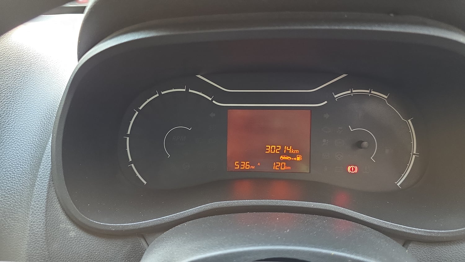 Used 2020 Renault Kwid RXL Petrol Manual interior CLUSTERMETER VIEW