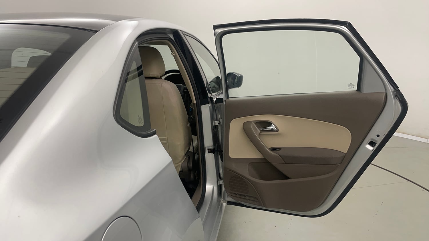 Used 2015 Skoda Rapid 1.6 MPI Elegance Petrol Manual interior RIGHT REAR DOOR OPEN VIEW
