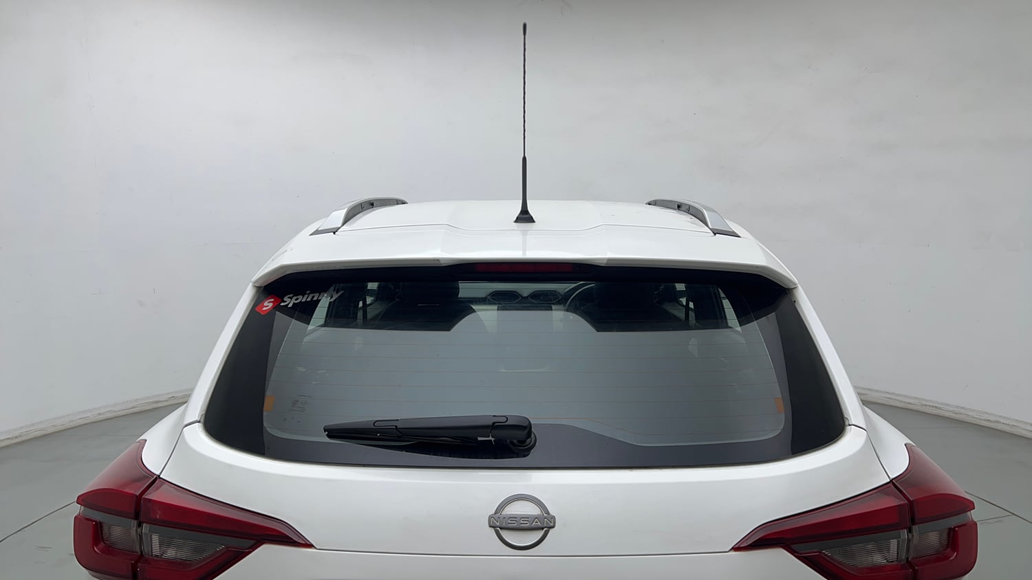 Used 2023 Nissan Magnite XE Petrol Manual exterior BACK WINDSHIELD VIEW