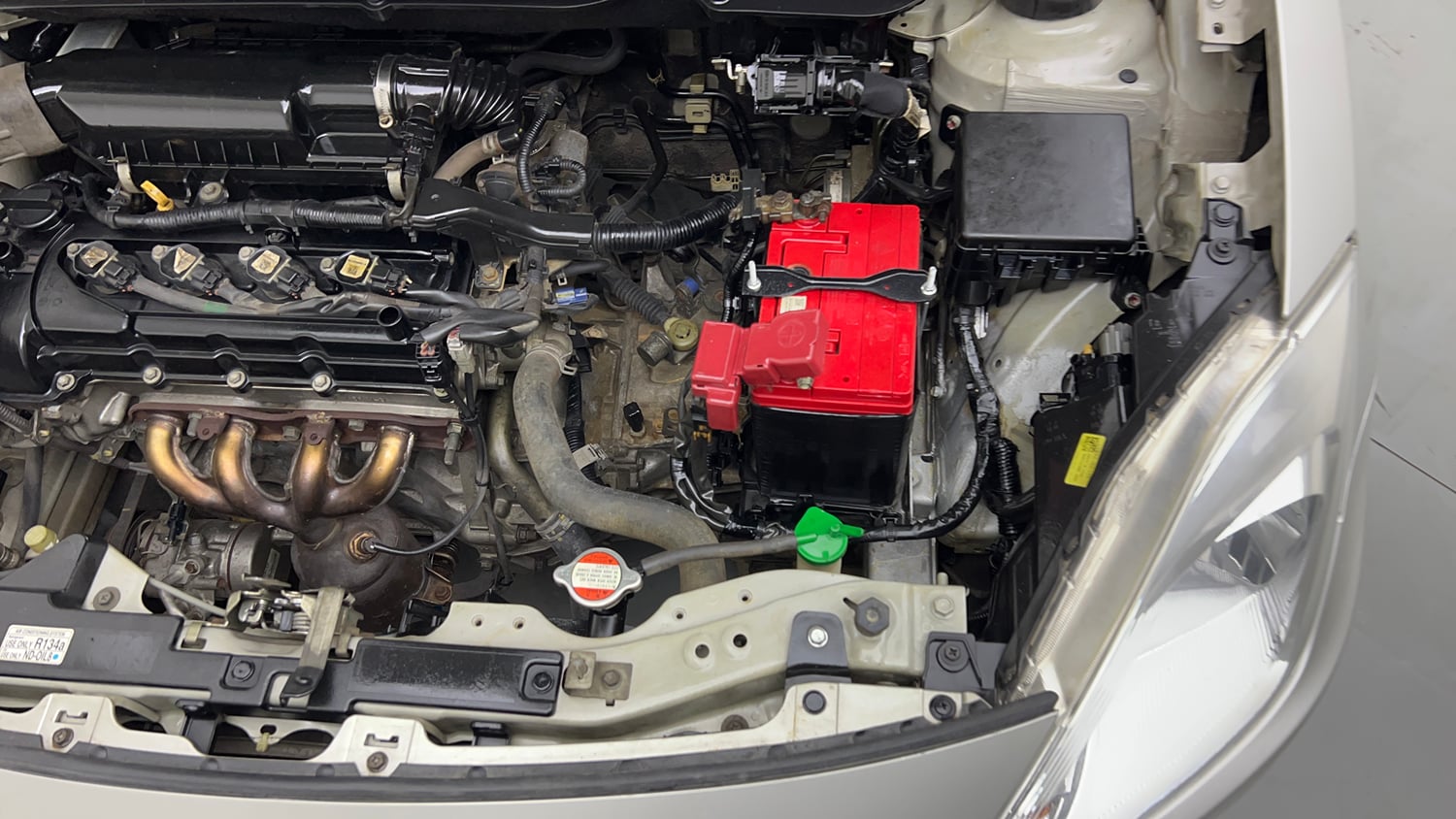 Used 2017 Maruti Suzuki Dzire VXi Petrol Manual engine ENGINE LEFT SIDE VIEW
