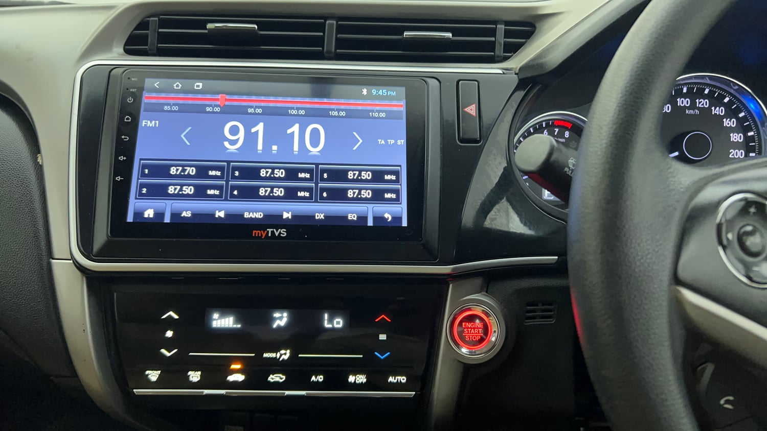 Used 2019 Honda City V CVT Petrol Petrol Automatic interior MUSIC SYSTEM & AC CONTROL VIEW
