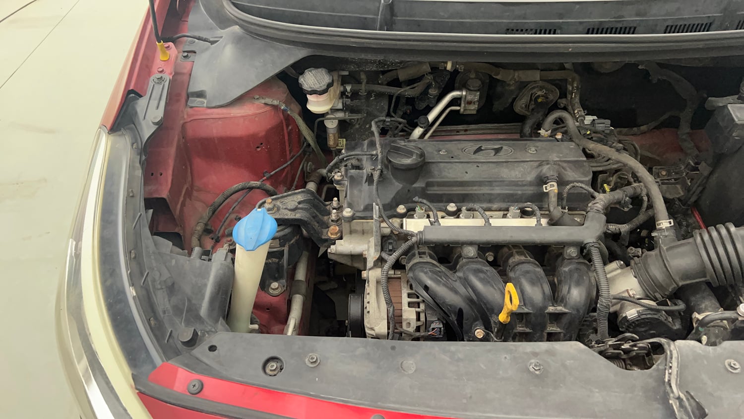 Used 2015 Hyundai Elite i20 Magna 1.2 Petrol Manual engine ENGINE RIGHT SIDE VIEW