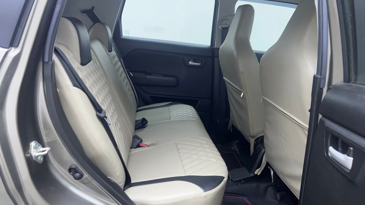 Used 2023 Maruti Suzuki Wagon R ZXI Plus 1.2 AGS Petrol Automatic interior RIGHT SIDE REAR DOOR CABIN VIEW