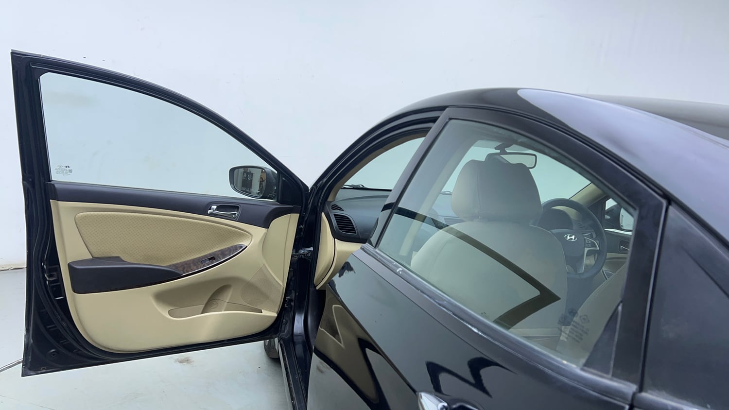Used 2013 Hyundai Verna Fluidic 1.6 VTVT SX Petrol Manual interior LEFT FRONT DOOR OPEN VIEW