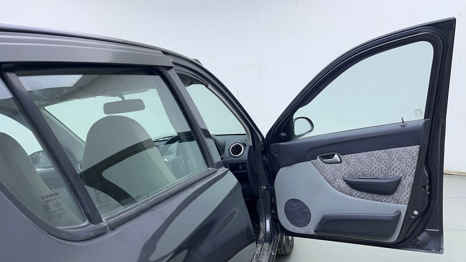 Used 2018 Maruti Suzuki Alto 800 LXi Petrol Manual interior RIGHT FRONT DOOR OPEN VIEW