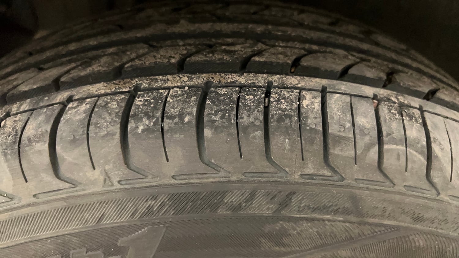 Used 2023 Tata Nexon XM (S) Diesel Diesel Manual tyres RIGHT REAR TYRE TREAD VIEW