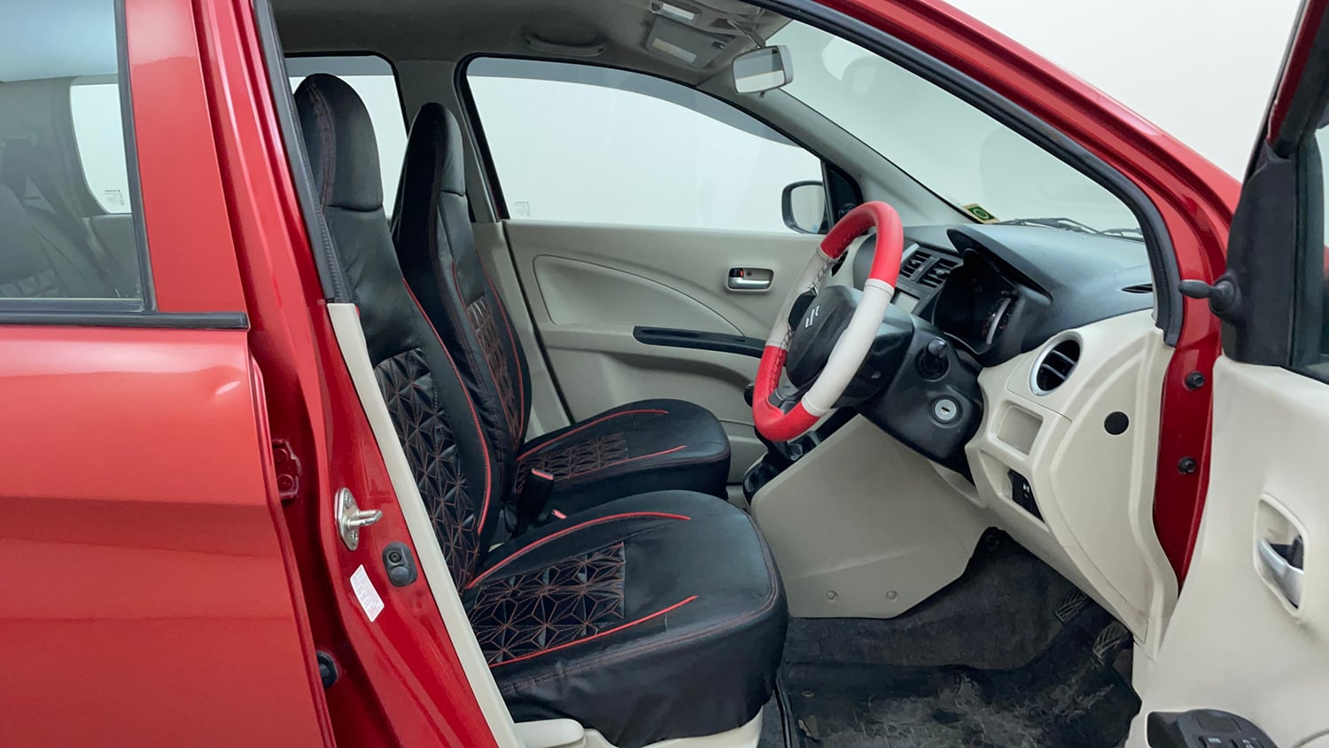 Used 2020 Maruti Suzuki Celerio VXi (O) CNG Cng Manual interior RIGHT SIDE FRONT DOOR CABIN VIEW
