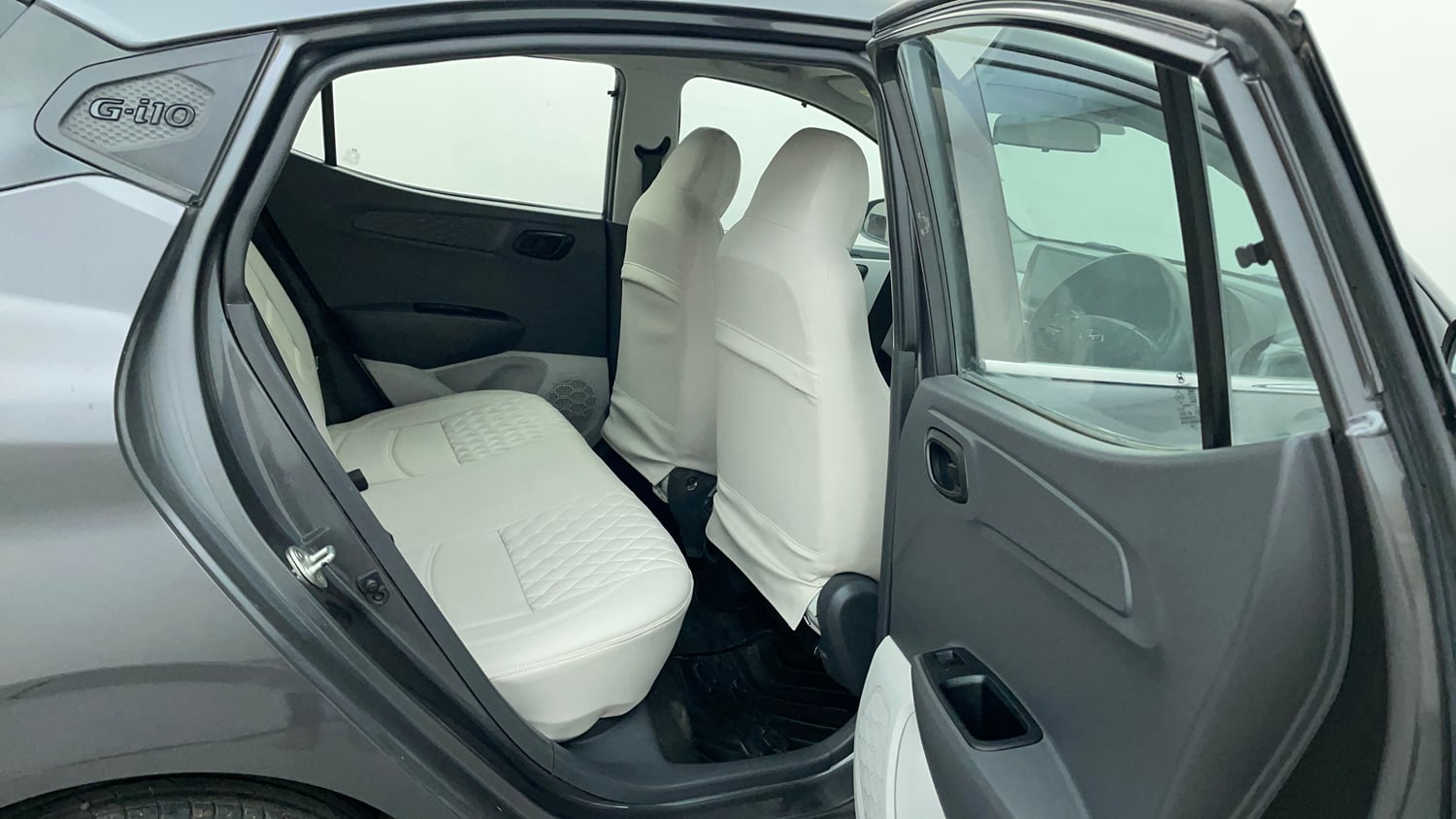 Used 2021 Hyundai Grand i10 Nios Magna 1.2 Kappa VTVT Petrol Manual interior RIGHT SIDE REAR DOOR CABIN VIEW