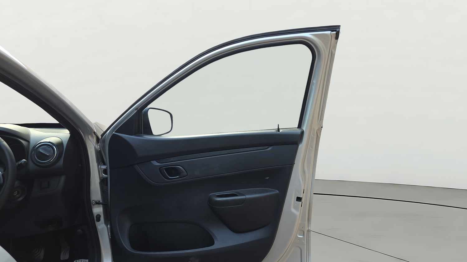 Used 2020 Renault Kwid RXL Petrol Manual interior RIGHT FRONT DOOR OPEN VIEW