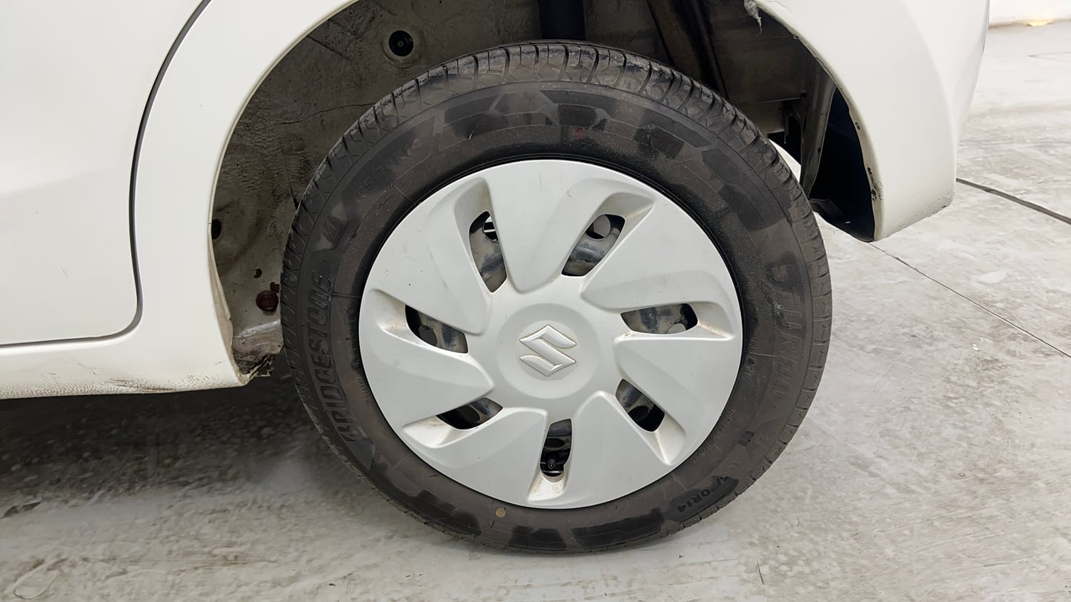 Used 2018 Maruti Suzuki Celerio ZXi AMT Petrol Automatic tyres LEFT REAR TYRE RIM VIEW