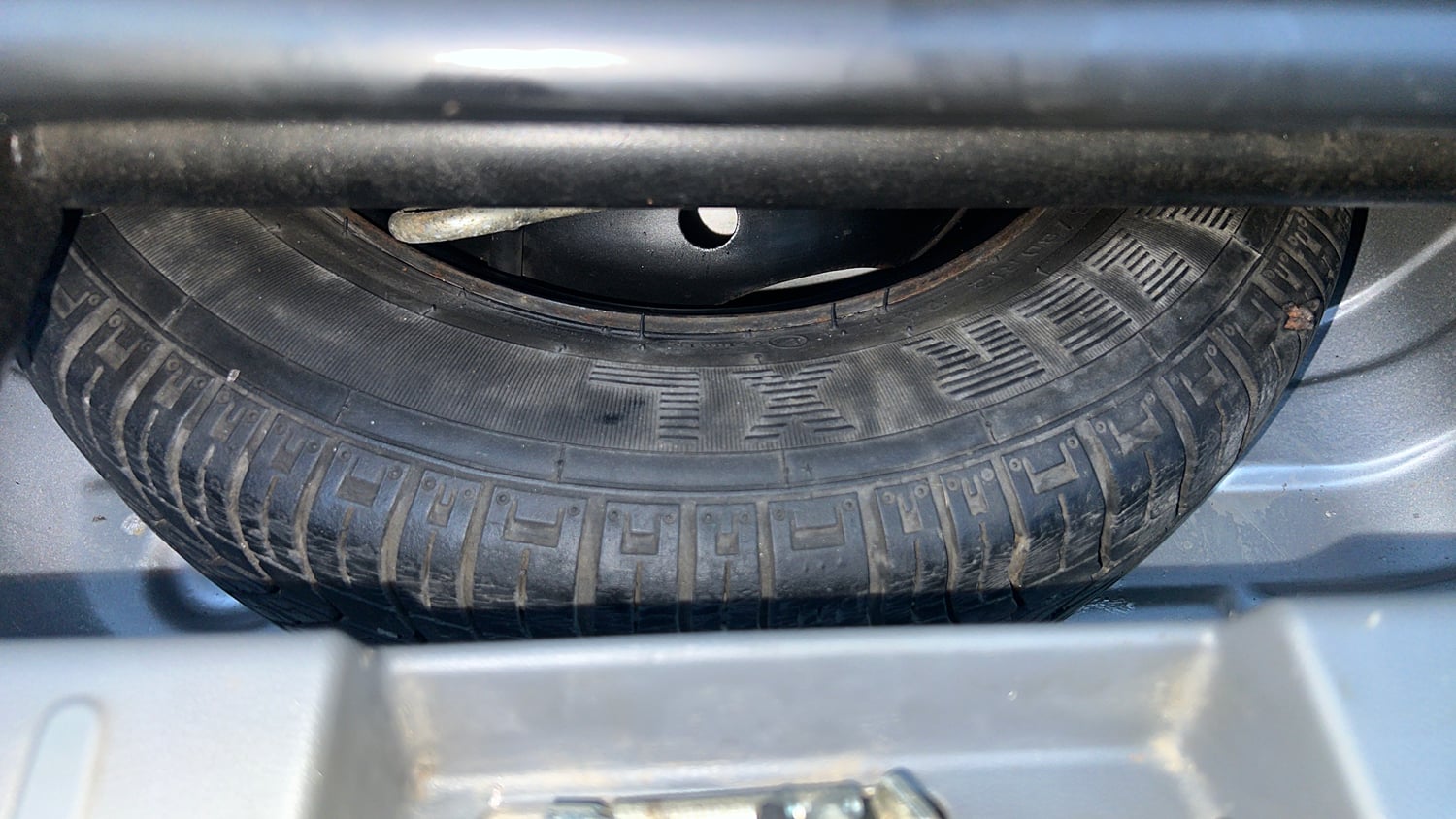 Used 2014 Maruti Suzuki Alto 800 Lxi CNG Cng Manual tyres SPARE TYRE VIEW