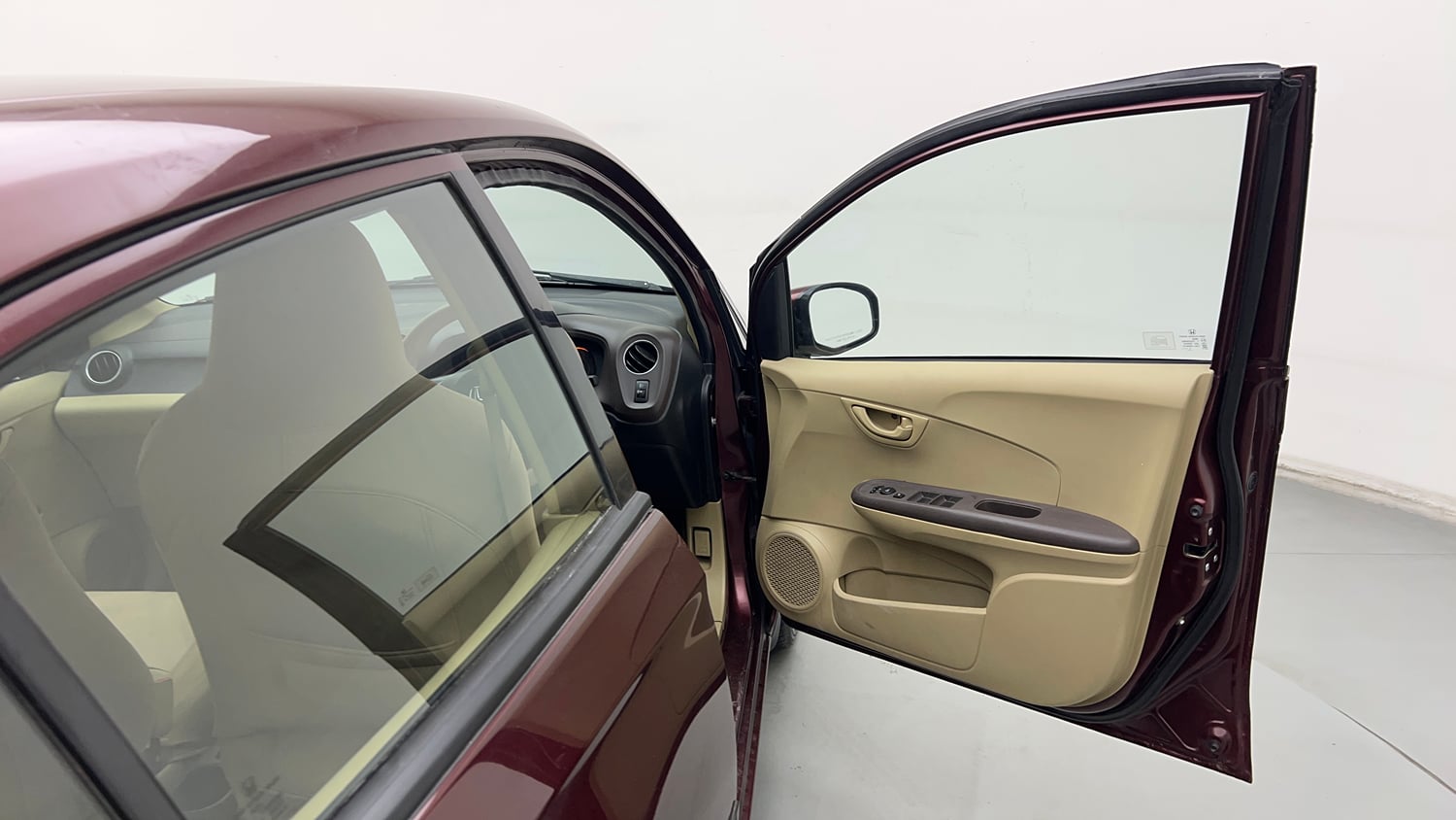 Used 2013 Honda Amaze 1.2 S i-VTEC Petrol Manual interior RIGHT FRONT DOOR OPEN VIEW