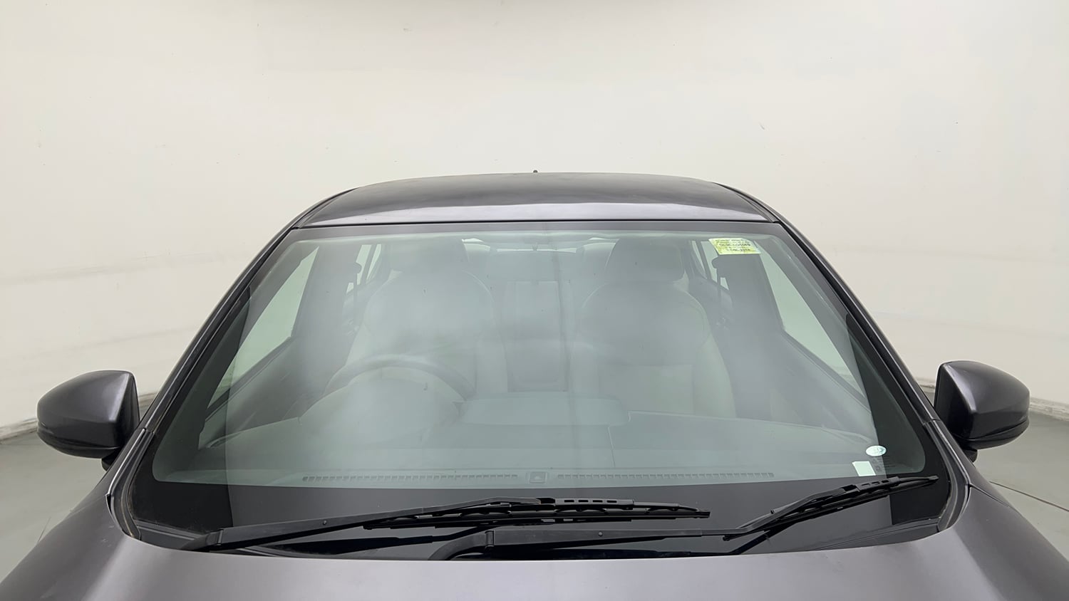 Used 2018 Honda Amaze 1.5 V CVT Diesel Diesel Automatic exterior FRONT WINDSHIELD VIEW