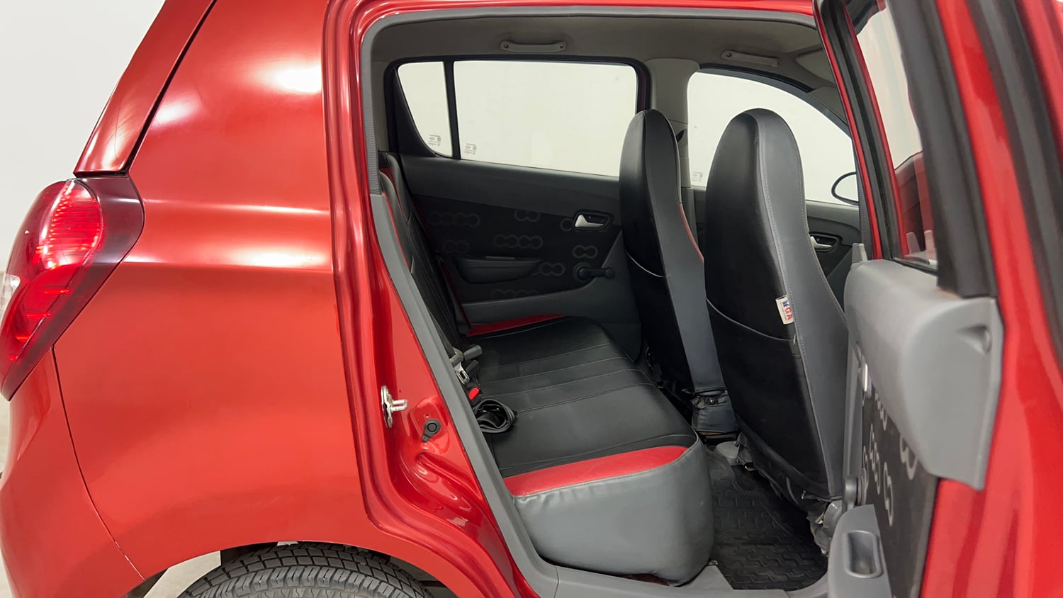 Used 2015 Maruti Suzuki Alto 800 Vxi Petrol Manual interior RIGHT SIDE REAR DOOR CABIN VIEW