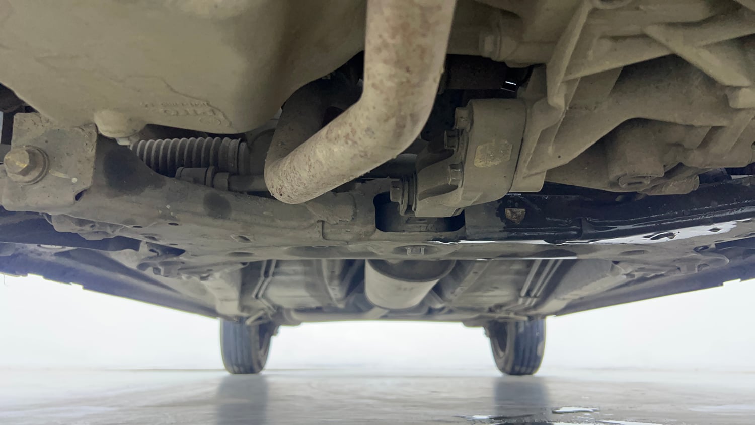 Used 2023 Maruti Suzuki S-Presso VXi S-CNG Cng Manual extra FRONT LEFT UNDERBODY VIEW