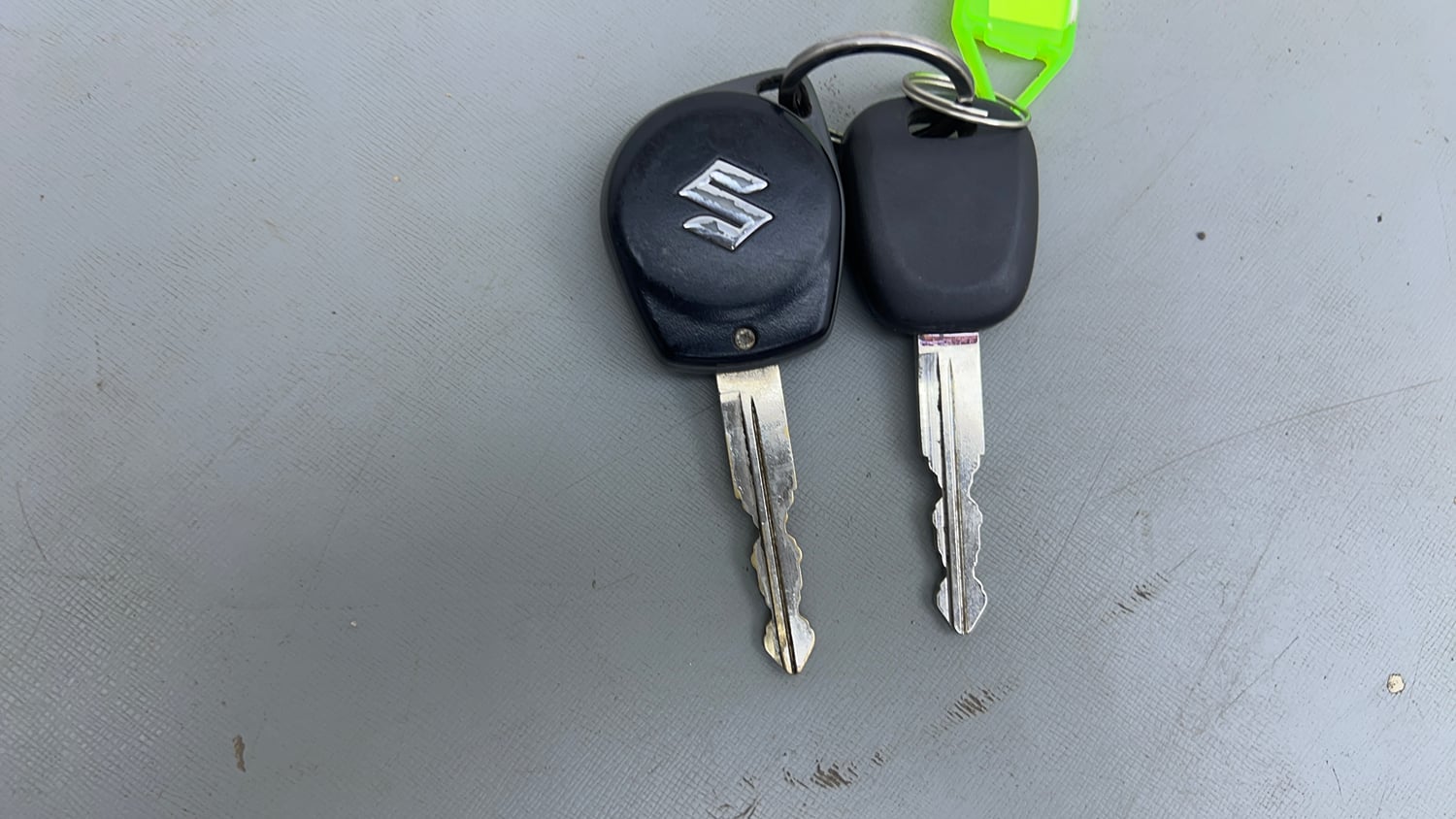 Used 2023 Maruti Suzuki S-Presso VXi S-CNG Cng Manual extra CAR KEY VIEW