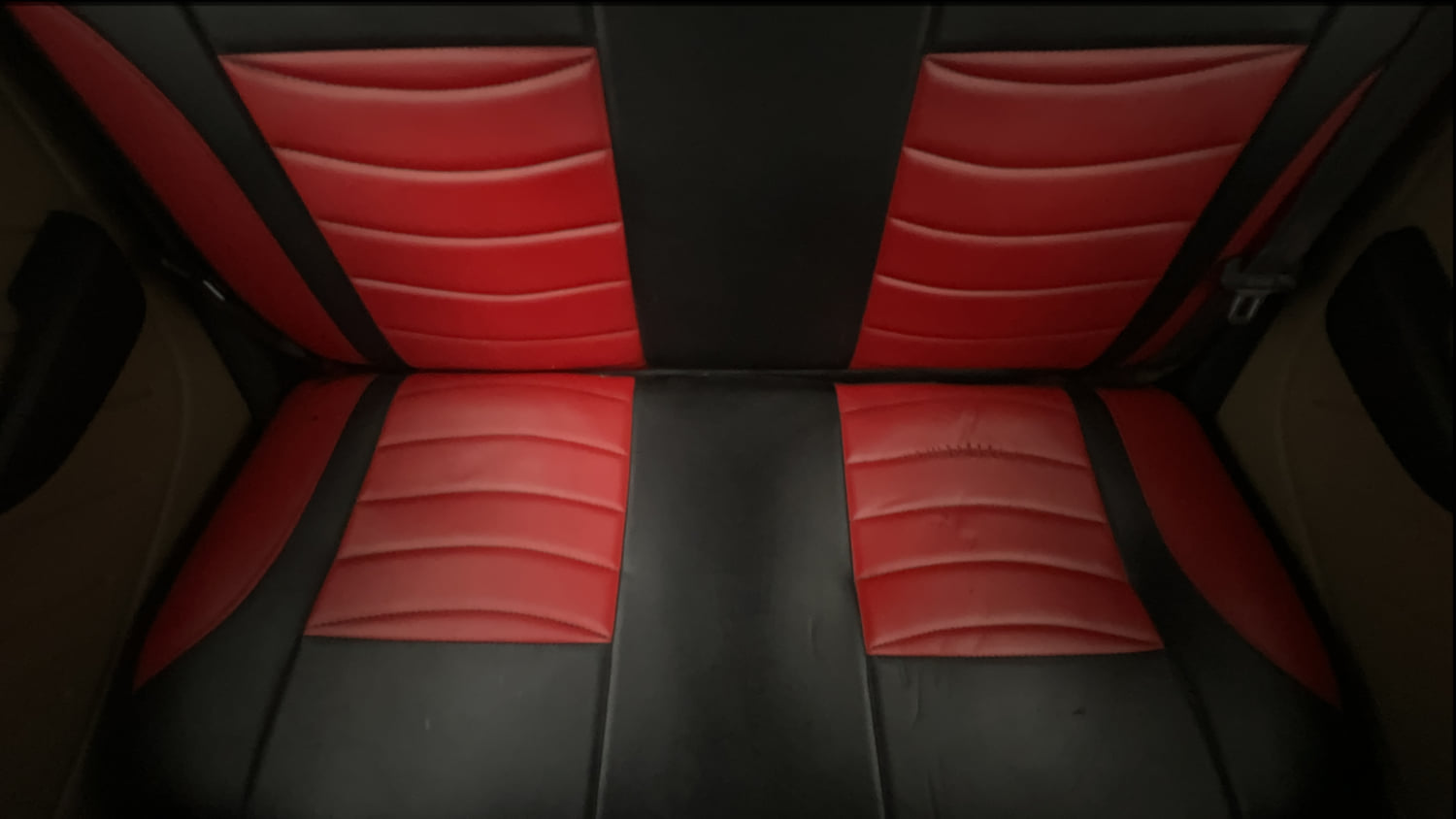 Used 2018 Hyundai Eon Magna + Petrol Manual interior REAR SEAT CONDITION VIEW