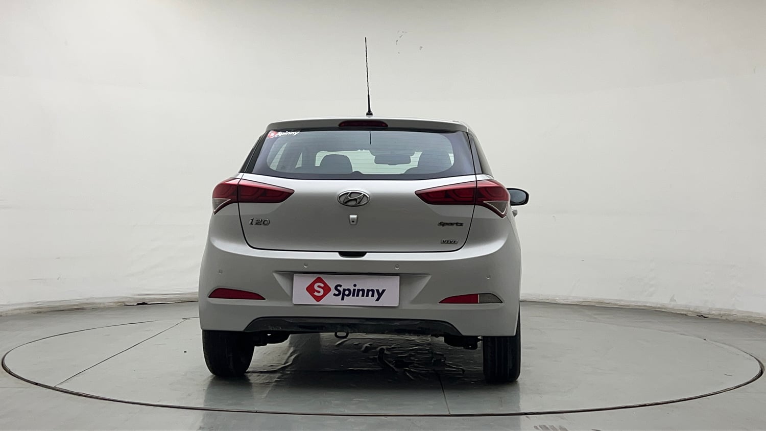 Used 2016 Hyundai Elite i20 Sportz 1.2 Petrol Manual exterior BACK VIEW
