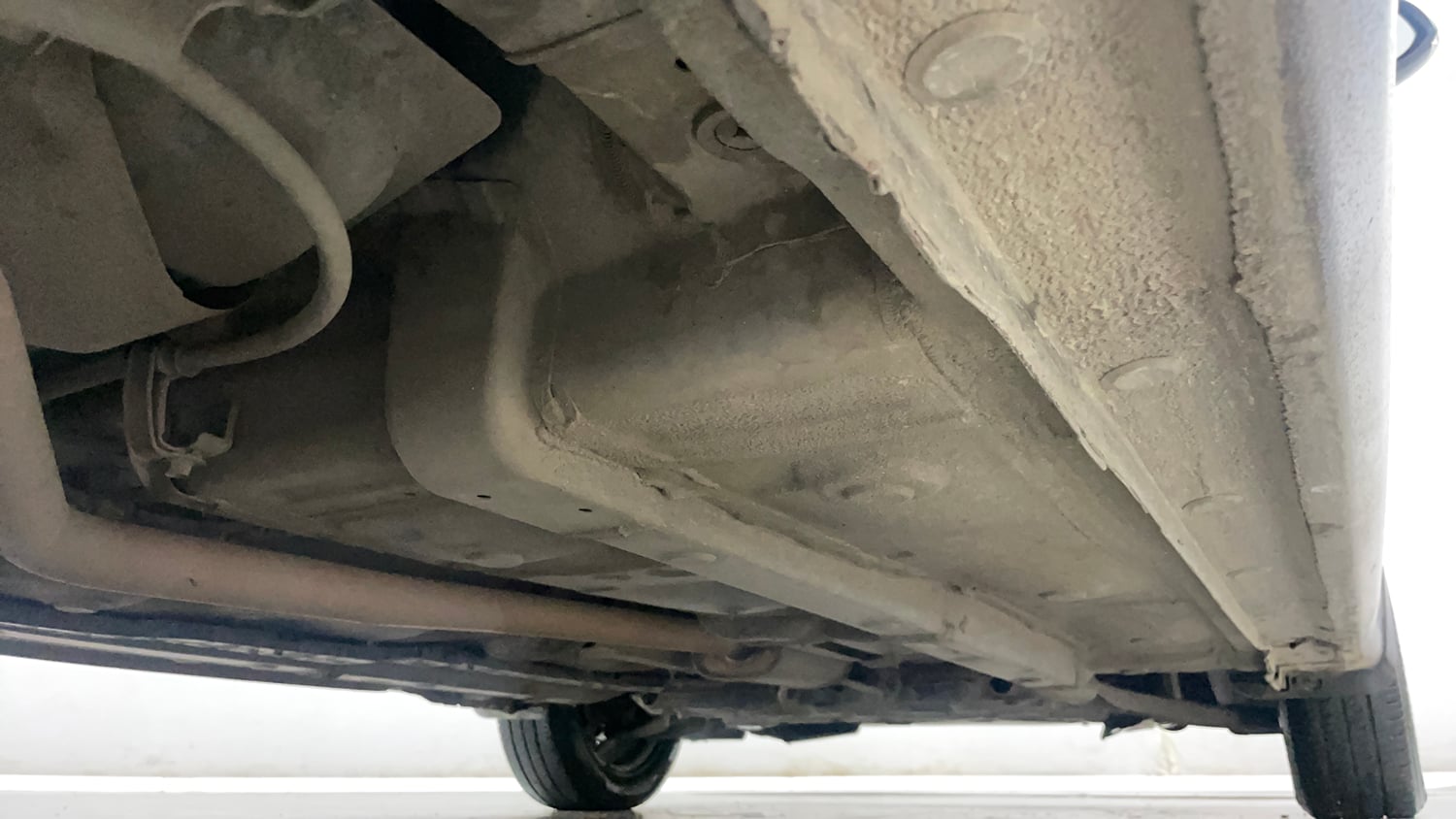 Used 2017 Hyundai Grand i10 Sportz (O) 1.2 Kappa VTVT Petrol Manual extra REAR RIGHT UNDERBODY VIEW