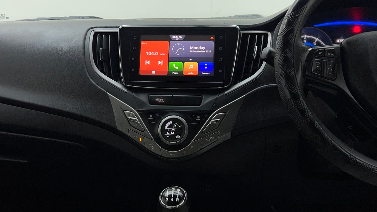 Used 2020 Maruti Suzuki Baleno Zeta Petrol Manual interior MUSIC SYSTEM & AC CONTROL VIEW