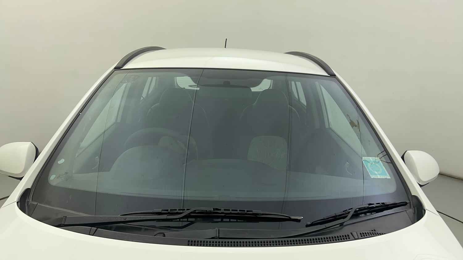 Used 2015 Hyundai Grand i10 Asta AT 1.2 Kappa VTVT Petrol Automatic exterior FRONT WINDSHIELD VIEW