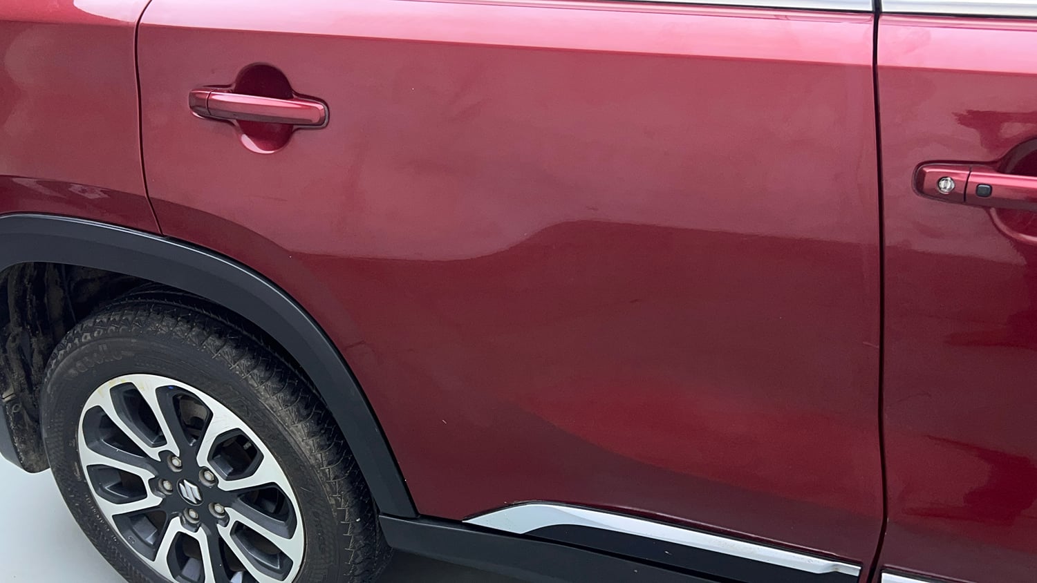Used 2023 Maruti Suzuki Grand Vitara Alpha Dual Tone Smart Hybrid Petrol Manual dents MINOR SCRATCH