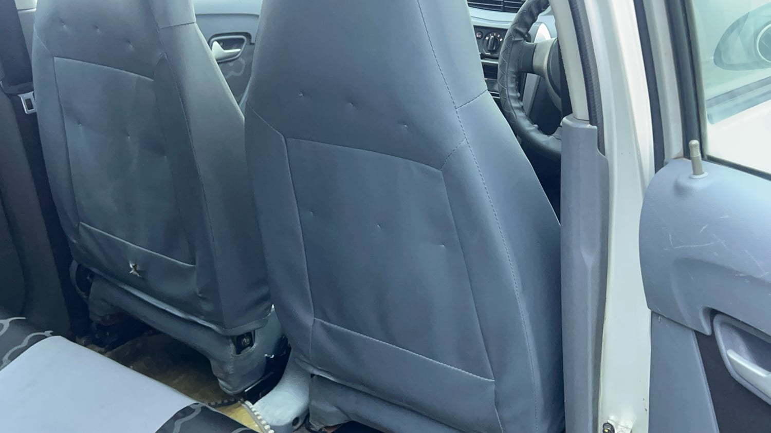 Used 2014 Maruti Suzuki Alto 800 Lxi CNG Cng Manual top_features Front seat pockets