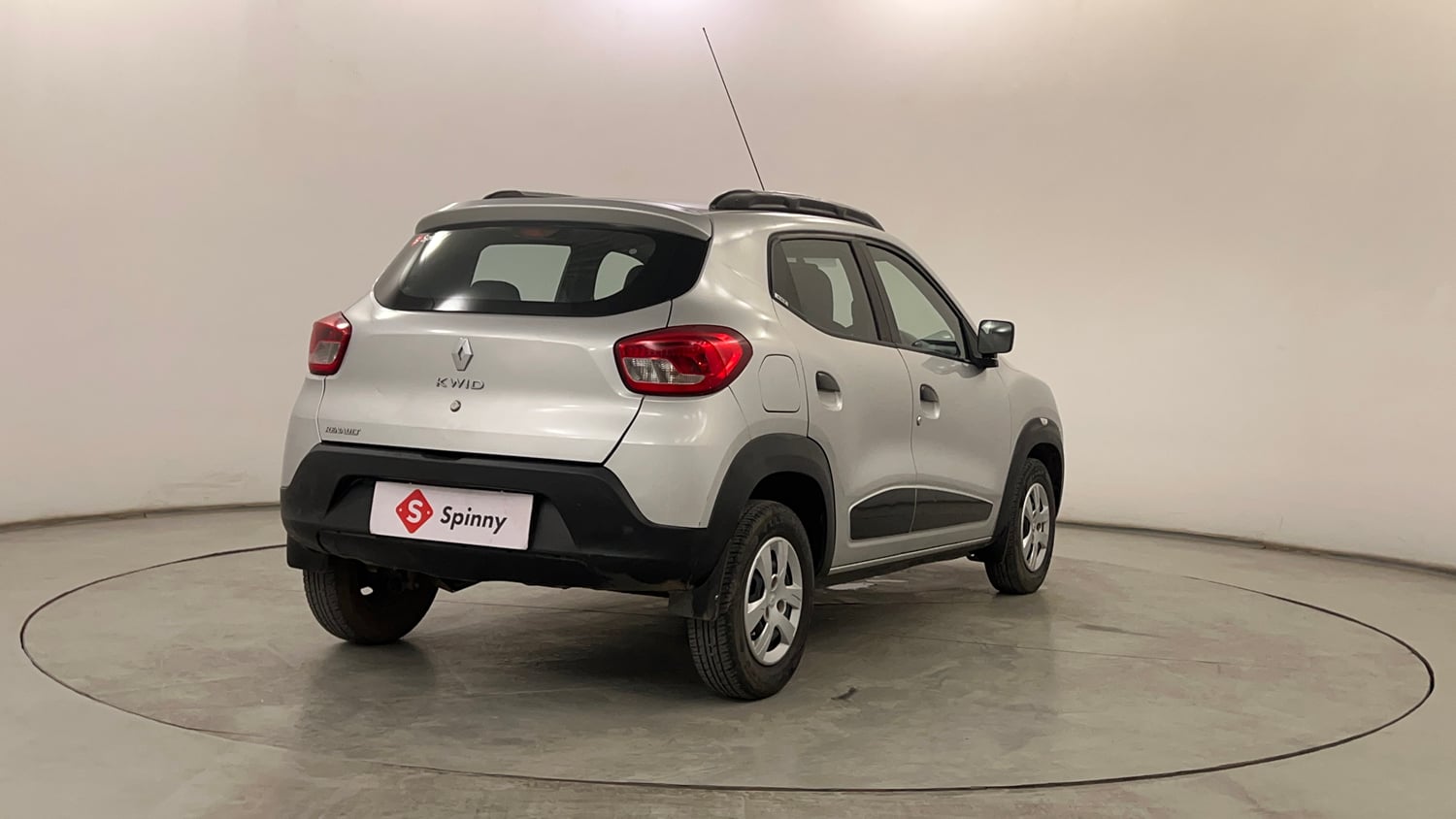 Used 2016 Renault Kwid RXT Petrol Manual exterior RIGHT REAR CORNER VIEW
