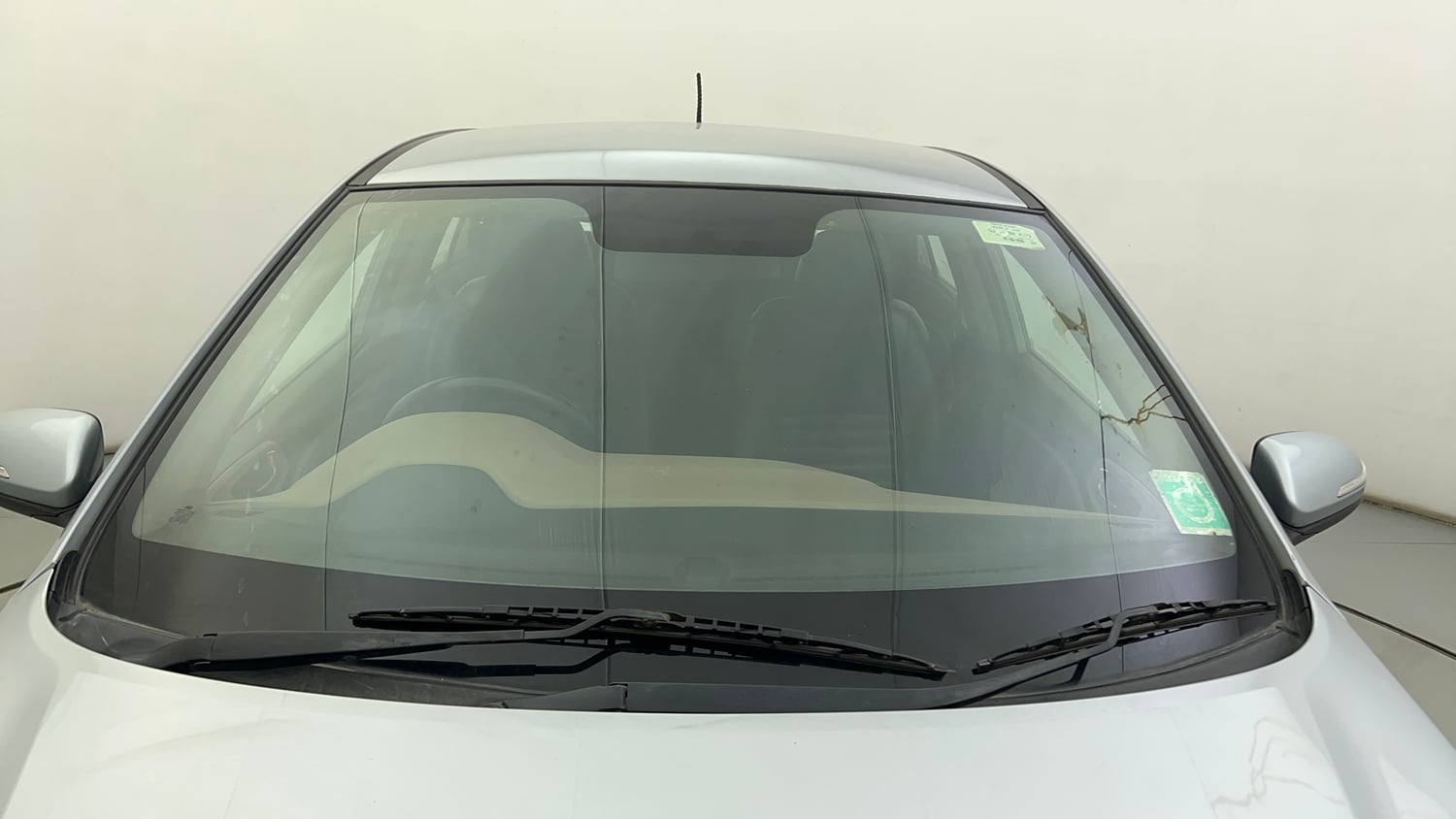 Used 2020 Hyundai Elite i20 Sportz Plus 1.2 Petrol Manual exterior FRONT WINDSHIELD VIEW
