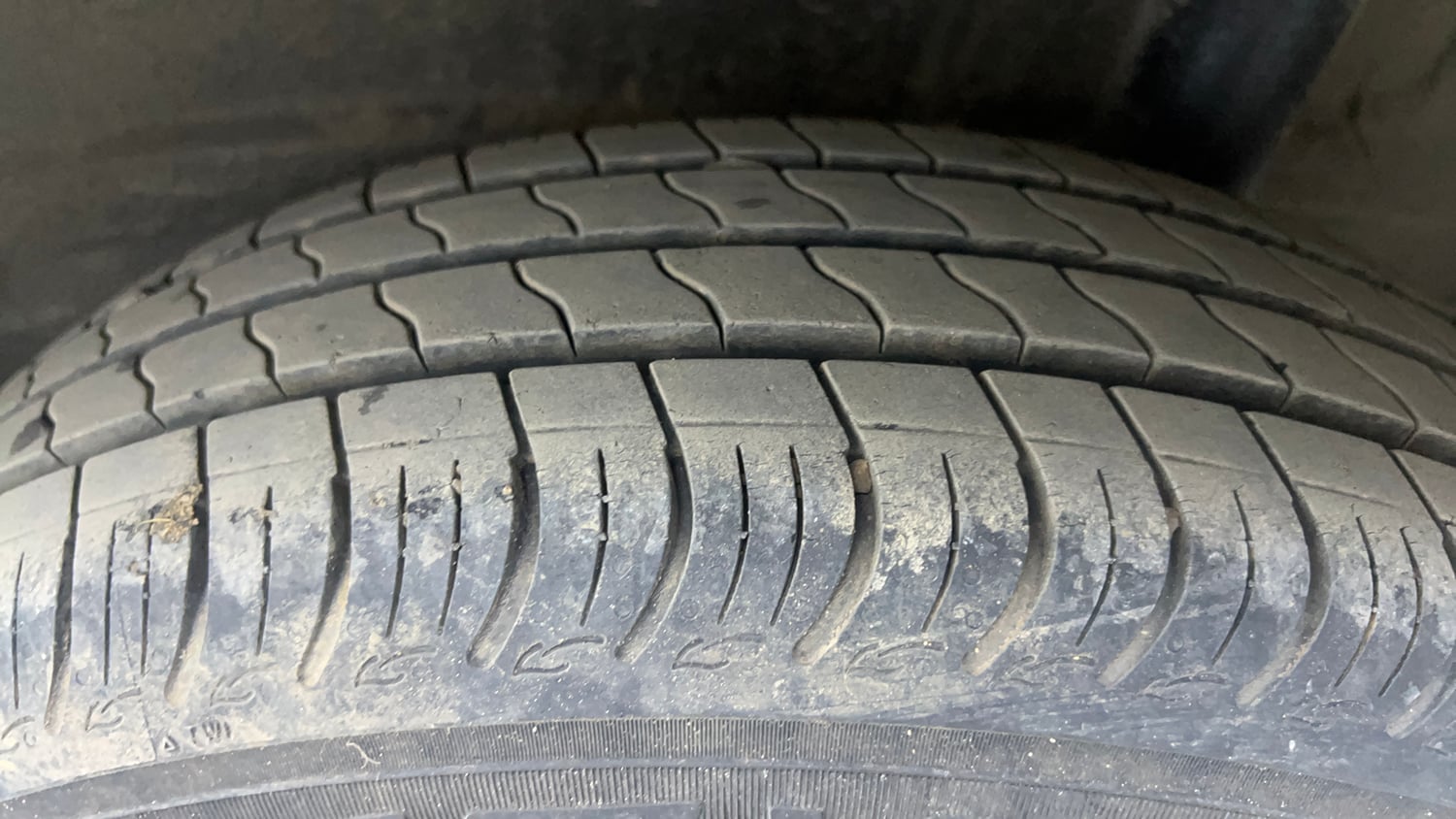 Used 2023 Maruti Suzuki Wagon R ZXI Plus 1.2 AGS Petrol Automatic tyres LEFT REAR TYRE TREAD VIEW