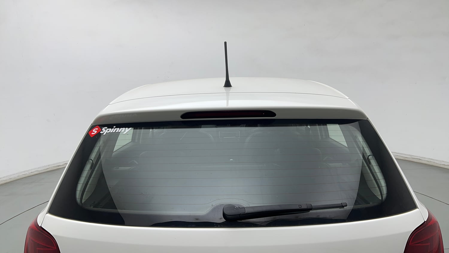 Used 2022 Volkswagen Polo Comfortline 1.0L MPI Petrol Manual exterior BACK WINDSHIELD VIEW