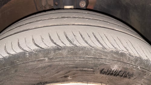 Used 2016 Volkswagen Polo Highline1.2L (P) Petrol Manual tyres RIGHT FRONT TYRE TREAD VIEW