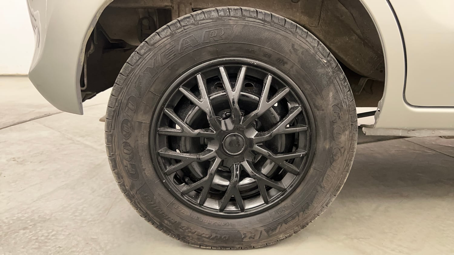 Used 2013 Maruti Suzuki Alto 800 Lxi CNG Cng Manual tyres RIGHT REAR TYRE RIM VIEW