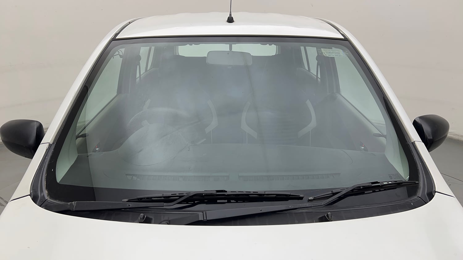 Used 2014 Maruti Suzuki Celerio VXi Petrol Manual exterior FRONT WINDSHIELD VIEW