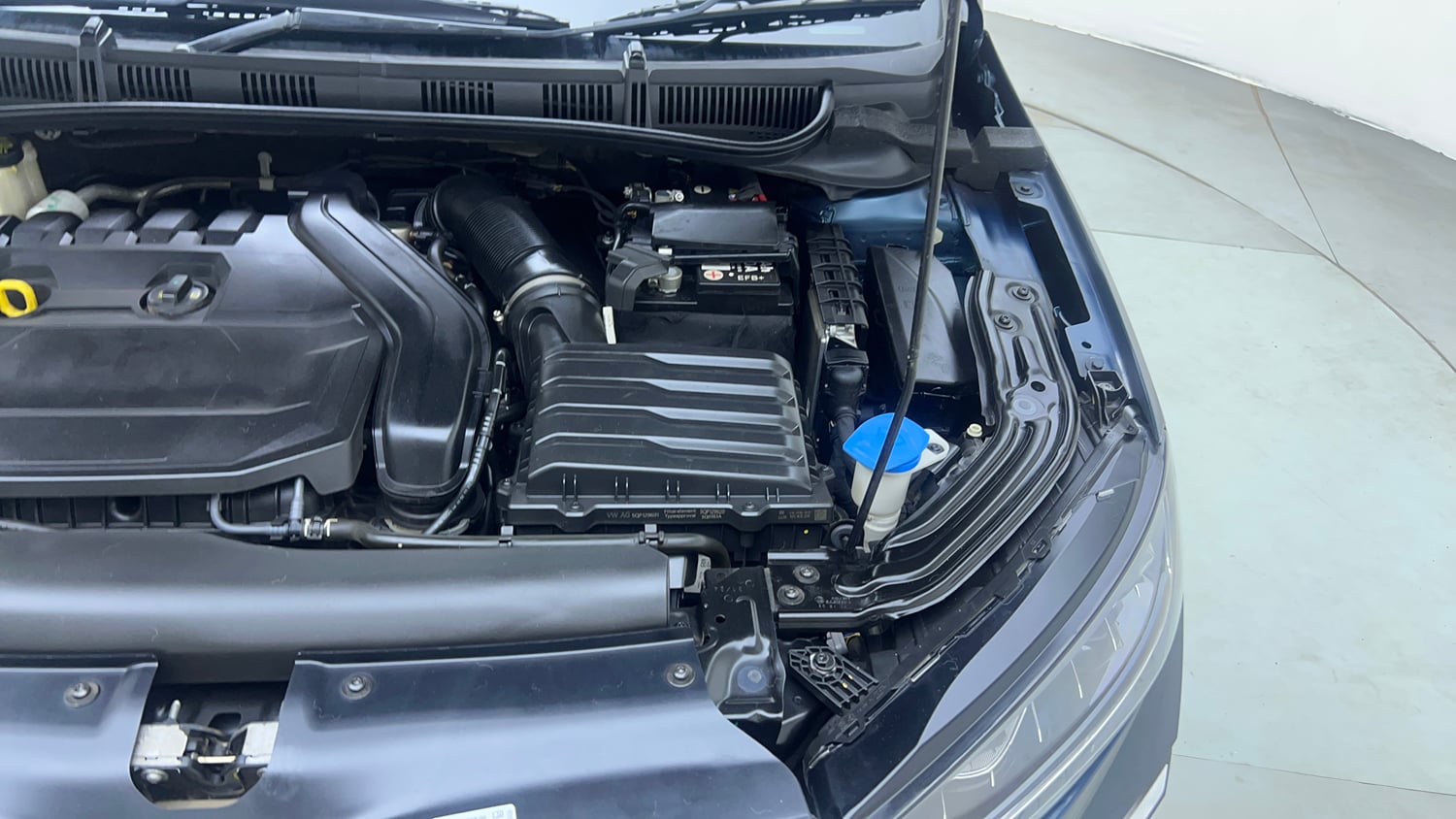 Used 2024 Skoda Slavia Style 1.5L TSI DSG Petrol Automatic engine ENGINE LEFT SIDE VIEW