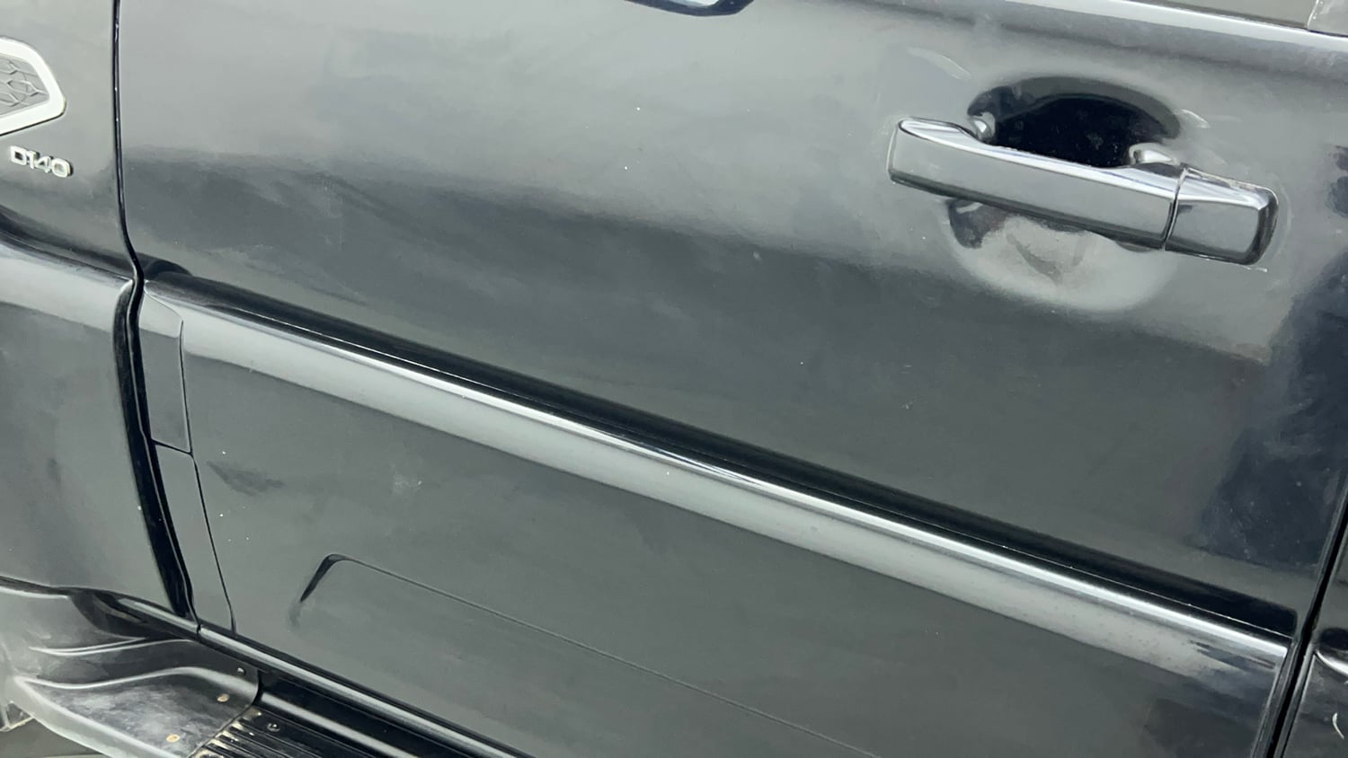 Used 2022 Mahindra Scorpio S9 Diesel Manual dents MINOR DENT