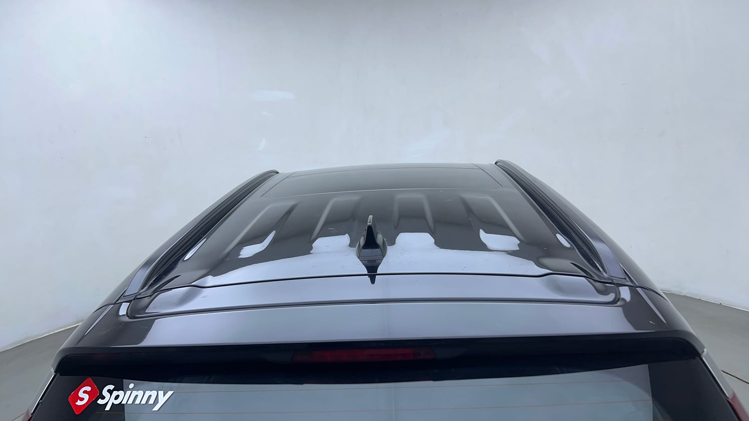 Used 2023 Maruti Suzuki Grand Vitara Alpha Dual Tone Smart Hybrid Petrol Manual exterior EXTERIOR ROOF VIEW