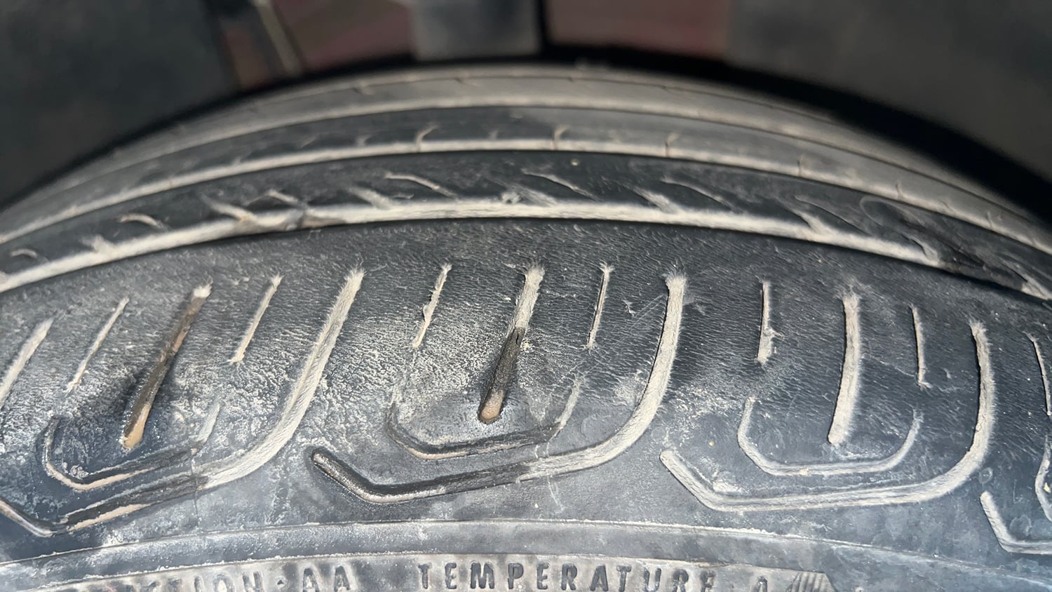 Used 2022 Skoda Kushaq Monte Carlo 1.5L TSI DSG Petrol Automatic tyres RIGHT FRONT TYRE TREAD VIEW