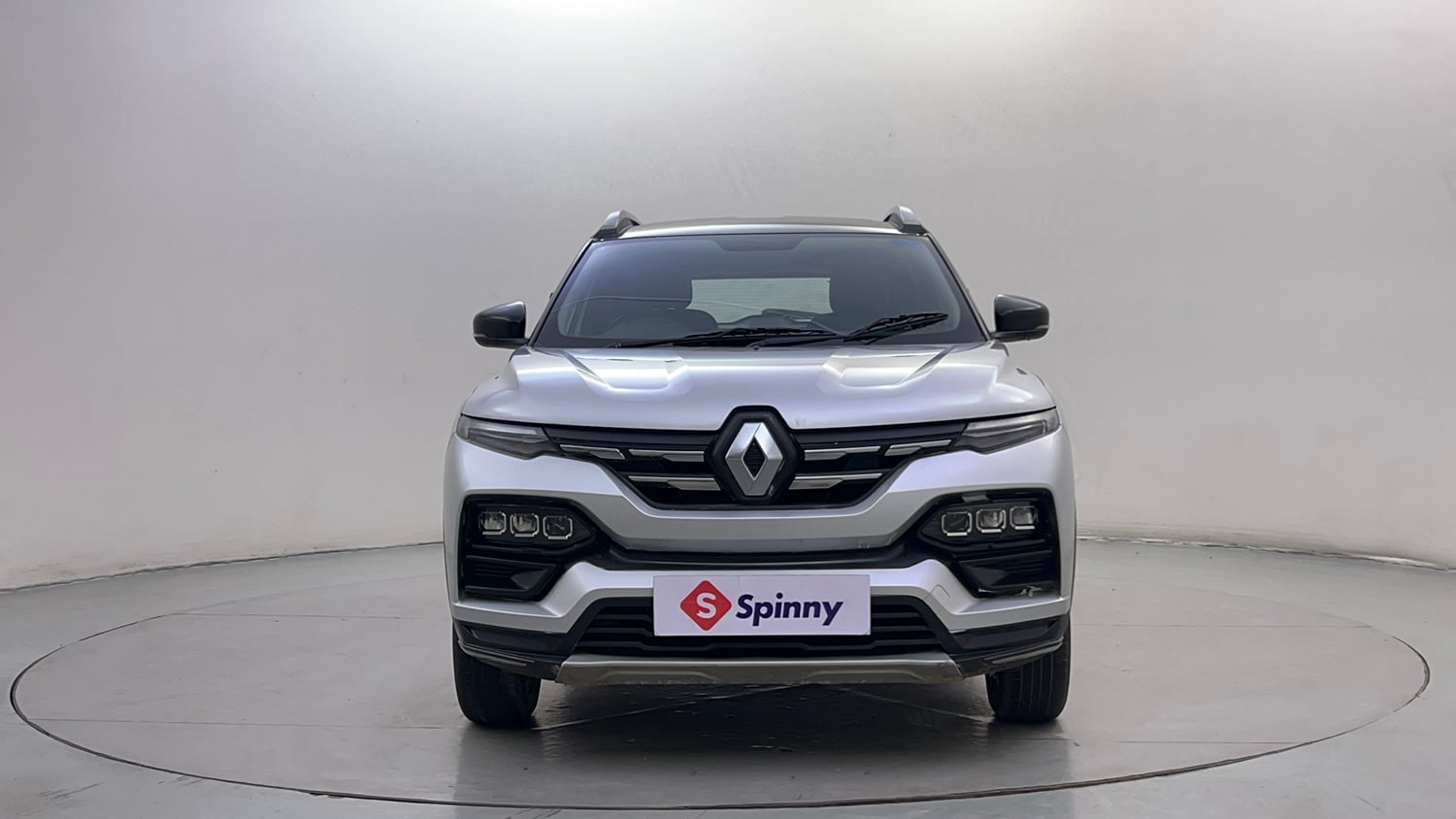 Used 2022 Renault Kiger RXZ Turbo MT Dual Tone Petrol Manual exterior FRONT VIEW