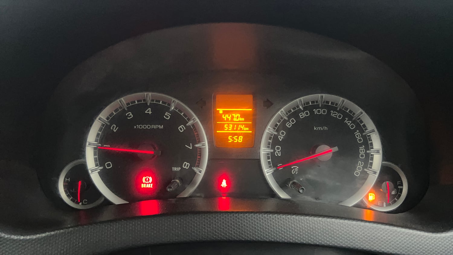 Used 2014 Maruti Suzuki Swift VXi Petrol Manual interior CLUSTERMETER VIEW