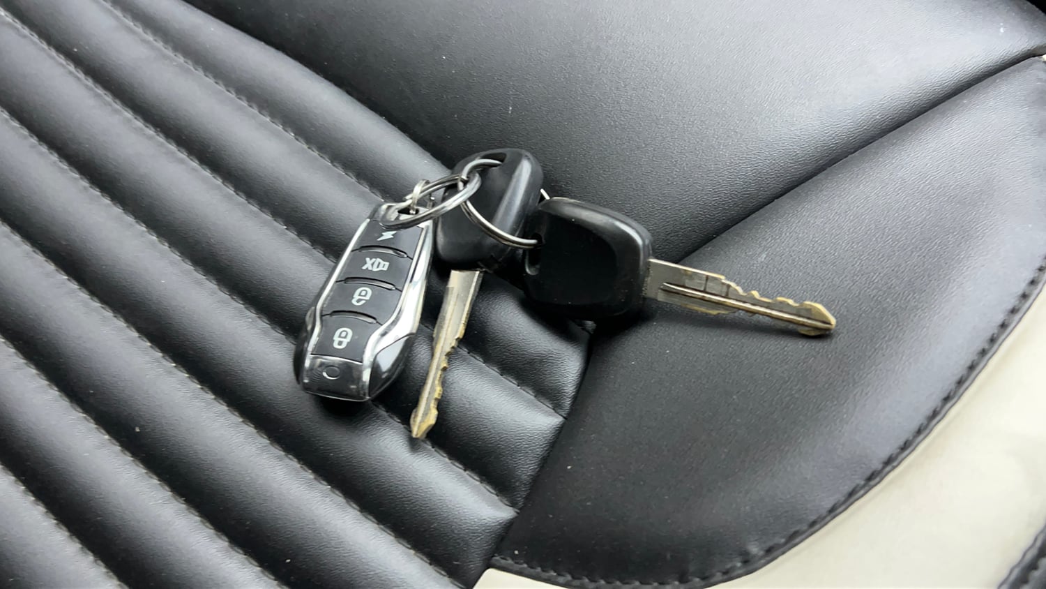 Used 2014 Maruti Suzuki Celerio VXi Petrol Manual extra CAR KEY VIEW