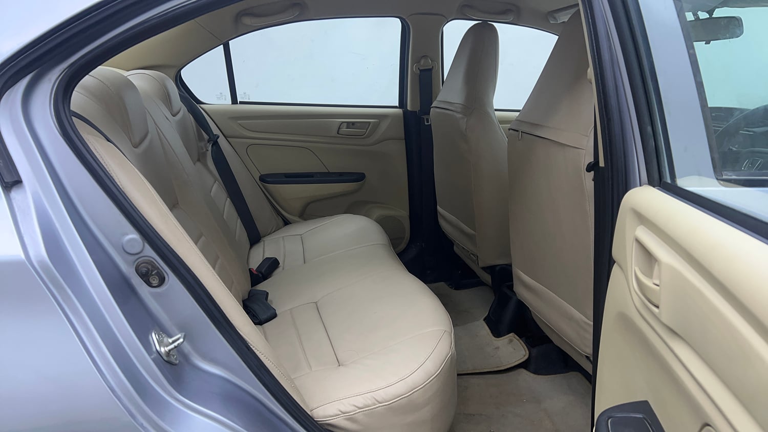 Used 2018 Honda Amaze 1.2 E MT Petrol Petrol Manual interior RIGHT SIDE REAR DOOR CABIN VIEW