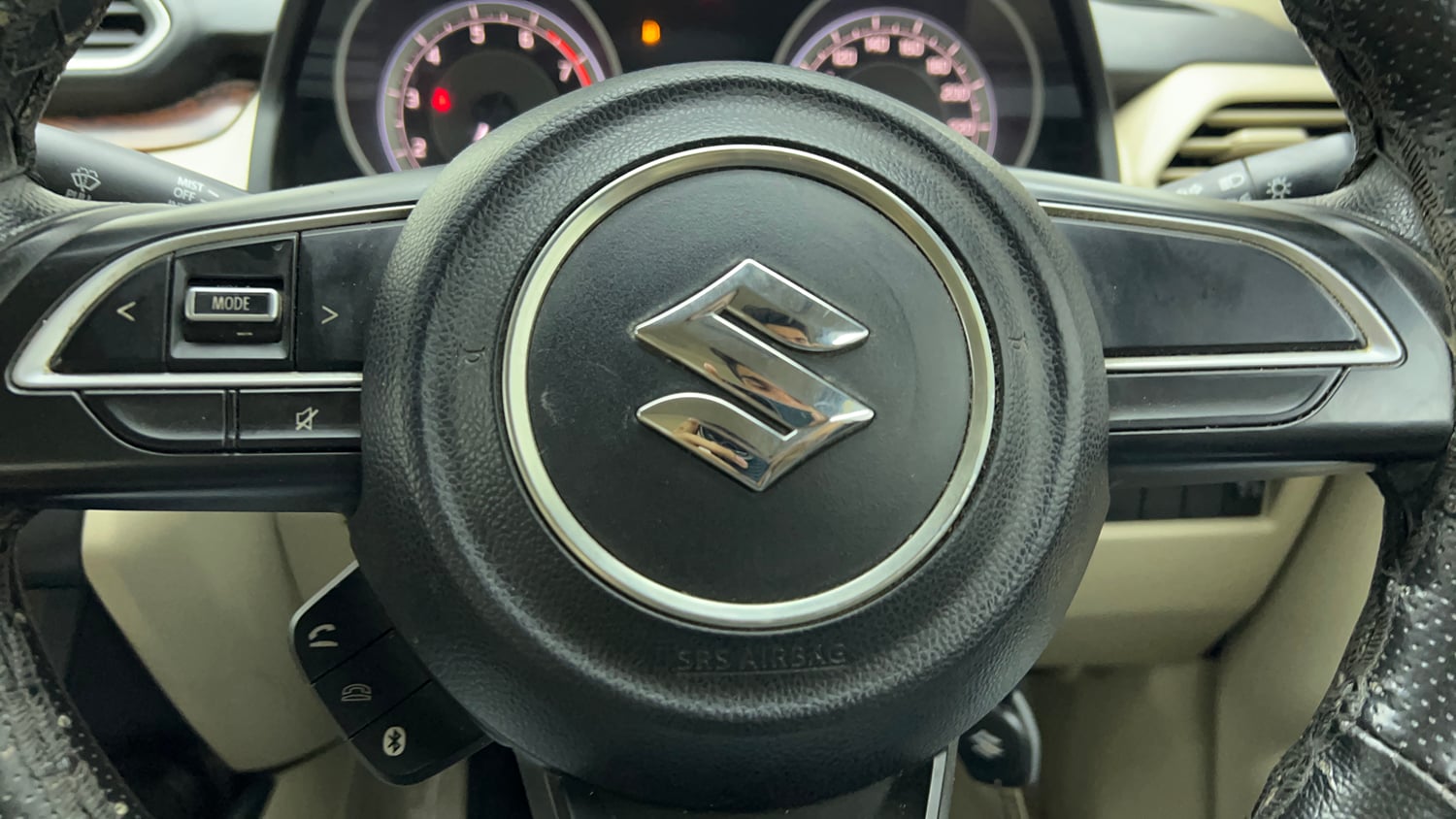 Used 2017 Maruti Suzuki Dzire VXi Petrol Manual top_features Steering mounted controls