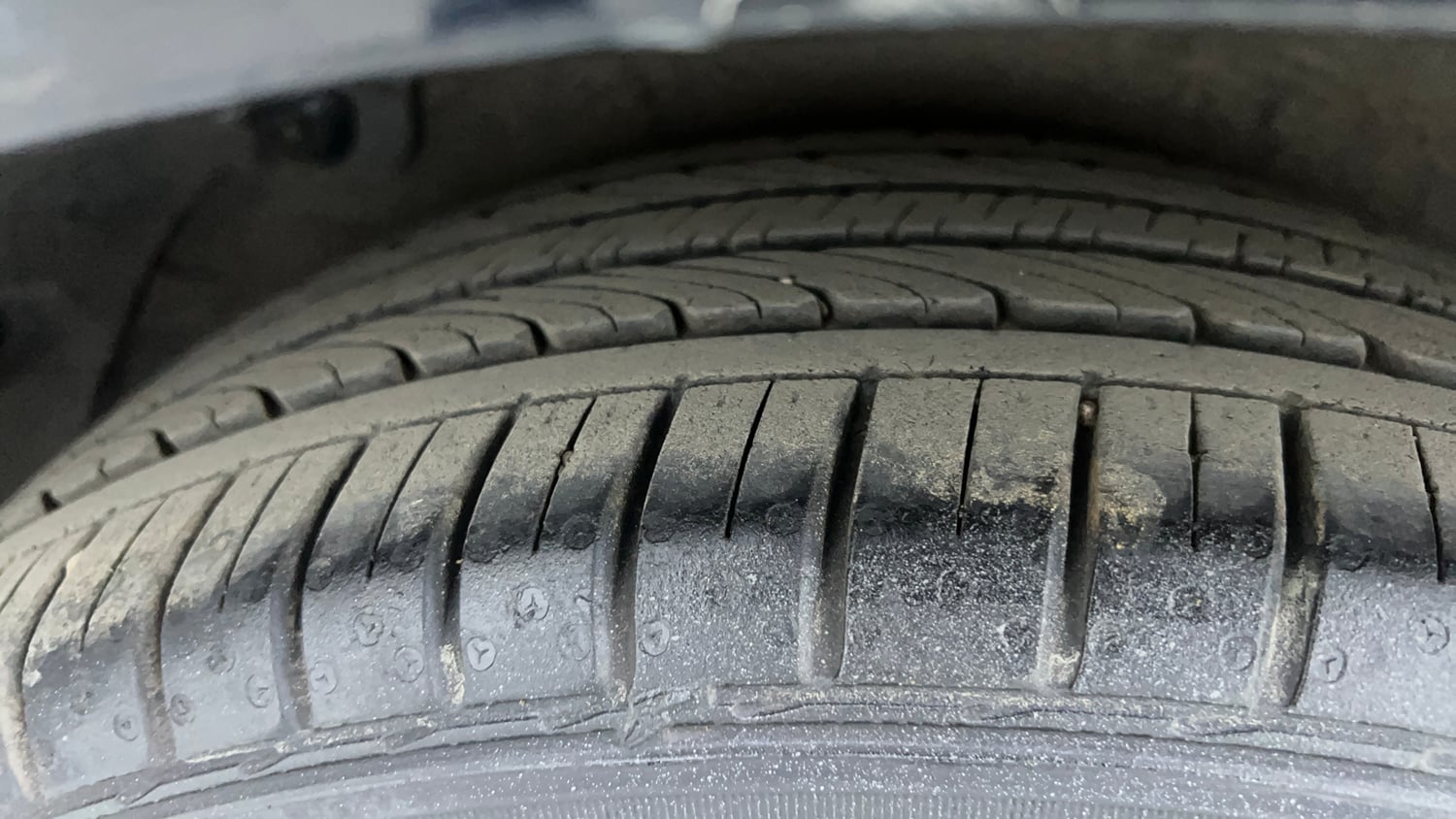 Used 2013 Hyundai Verna Fluidic 1.6 VTVT SX Petrol Manual tyres RIGHT REAR TYRE TREAD VIEW