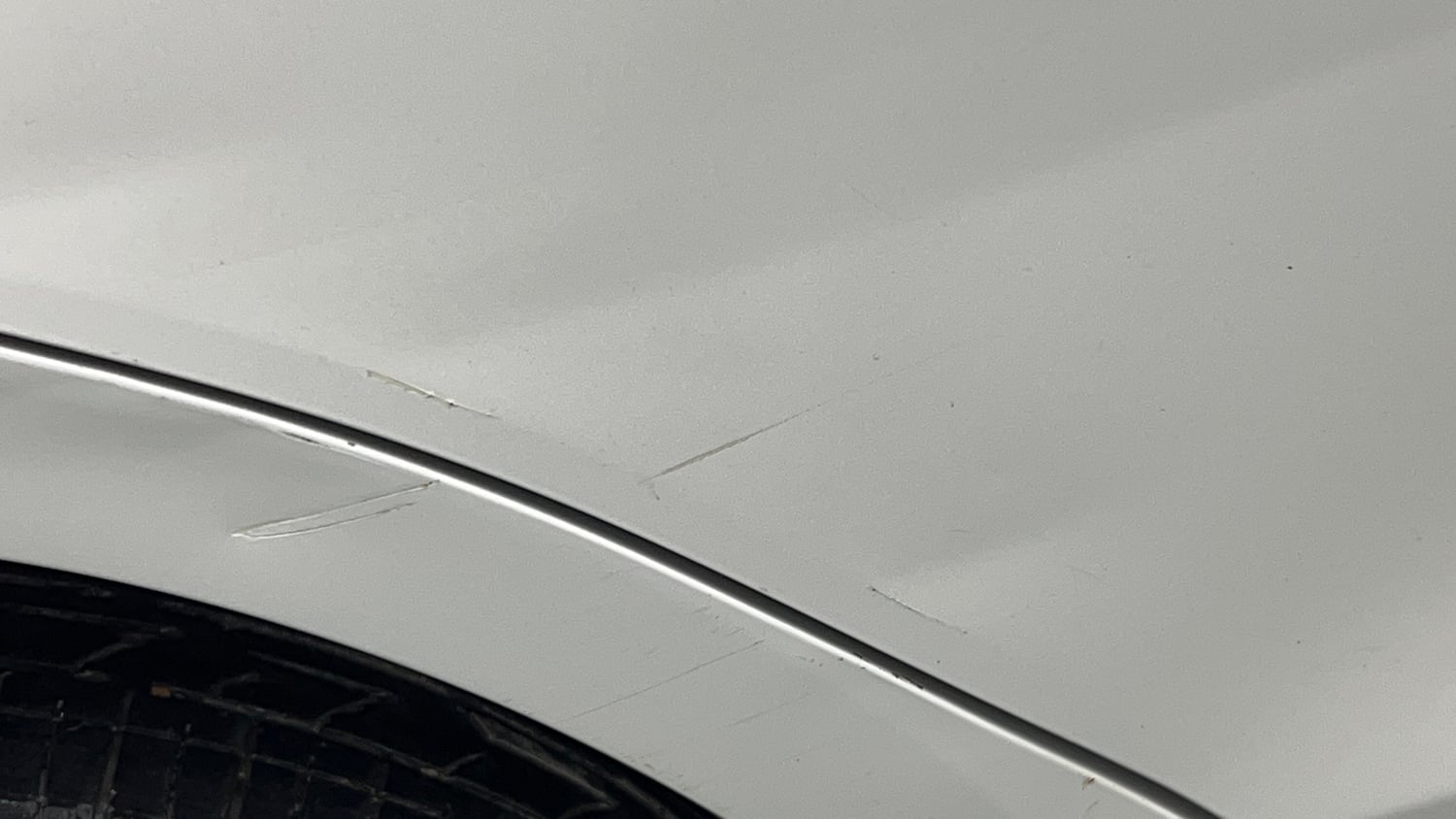Used 2015 Maruti Suzuki Swift VXi Petrol Manual dents MINOR DENT