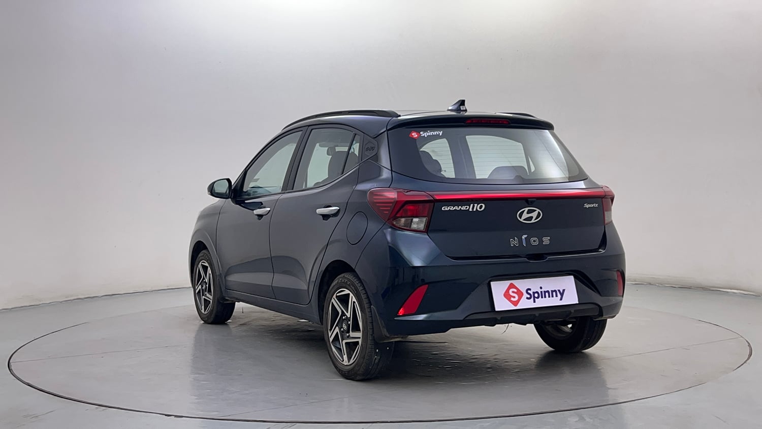 Used 2025 Hyundai Grand i10 Nios Sportz (O) 1.2 Kappa VTVT Petrol Manual exterior LEFT REAR CORNER VIEW